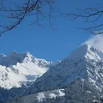 Allgaeuer Bergblick *